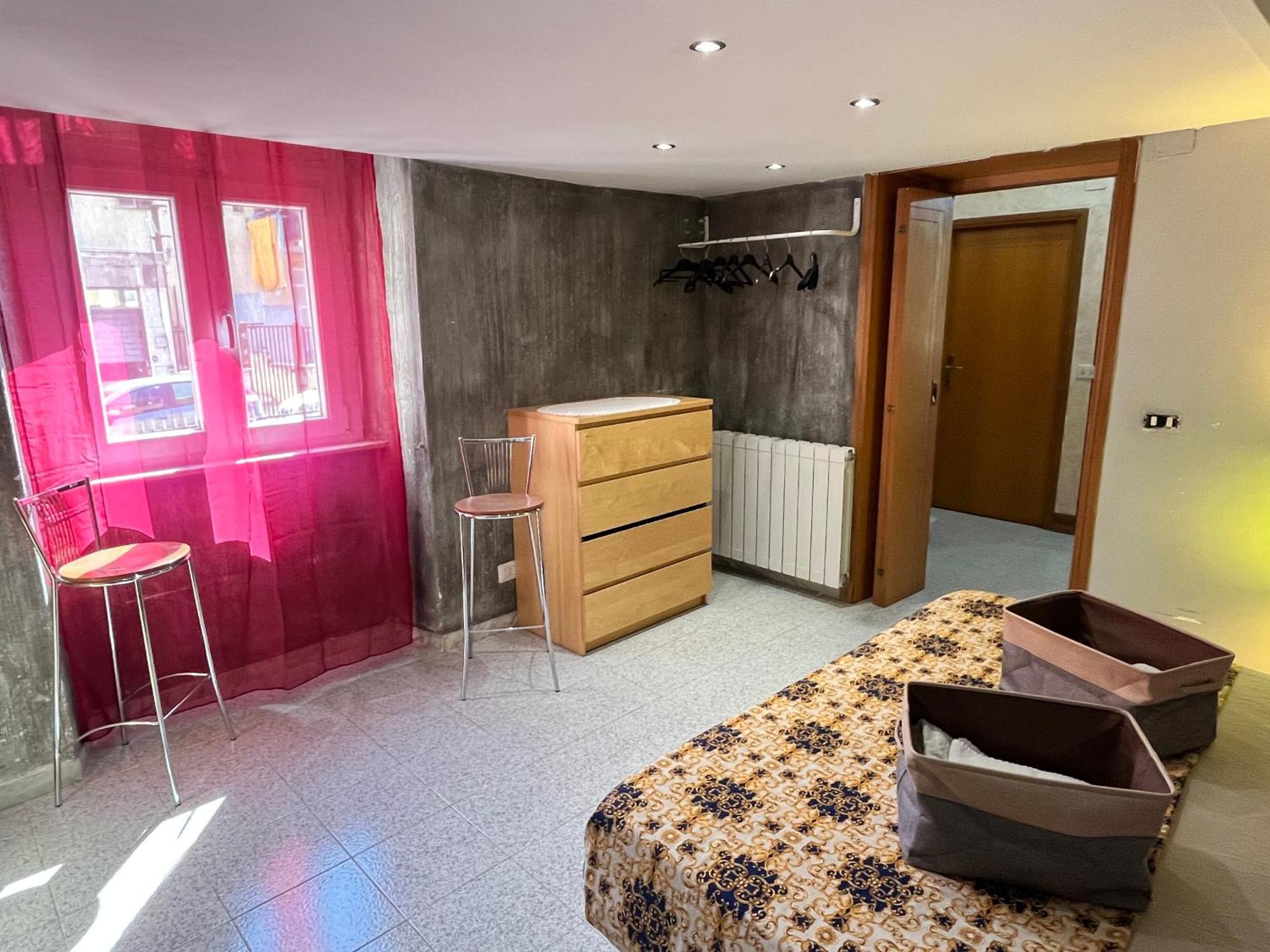 Romuhouse Economy Apartment Metro B 外观 照片